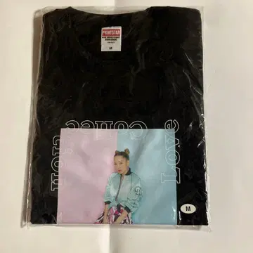 니시노 카나 PRINTSTAR 블랙 컬러 T셔츠 M 사이즈