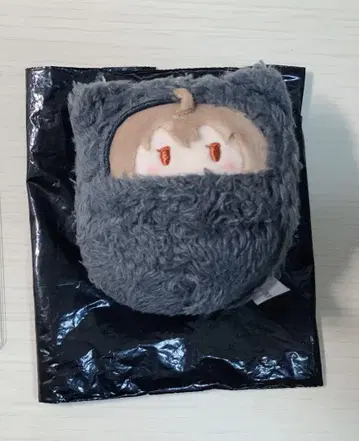 카라피치 쿠루미타피누이 유리상