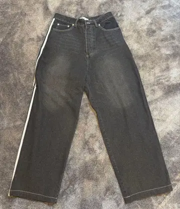 Our Room 다크 그레이 데님