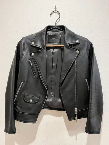 GREEN LABEL RELAXING 블랙 가죽 라이더 자켓