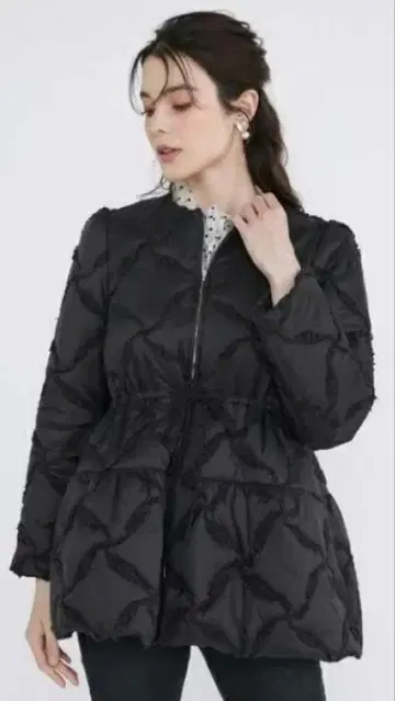 마리에 루 카세트 퀼팅 자켓 시착 정도