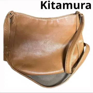 키타무라 가죽 숄더백 로고 각인 카멜