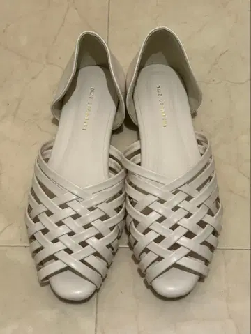 화이트 뜨개질 플랫슈즈