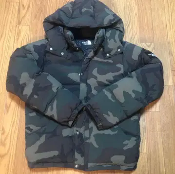 THE NORTH FACE 카모플라쥬 다운 자켓 L 사이즈