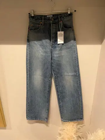 ungrid 하이웨스트 루즈 스트레이트 데님