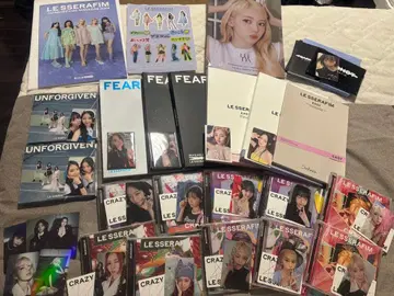 LE SSERAFIM 앨범 특전 묶음 판매