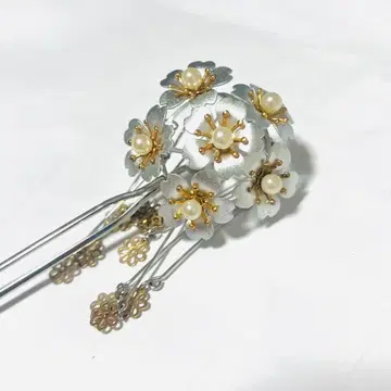 [ 거의 미사용 ] 비녀 머리 장식 꽃 실버