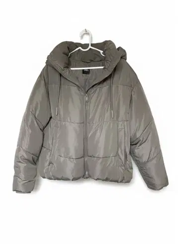 [ 새상품급 ] ZARA 자라 퍼프 자켓 충전솜 그레이지 M 후드 부착