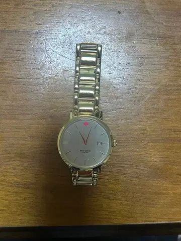 케이트 스페이드 뉴욕 골드 아날로그 손목시계