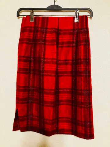 오닐 오브 더블린 체크 빨간색 울 스커트