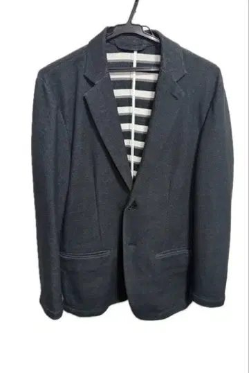 다크 그레이 테일러드 자켓 ( ZARA )