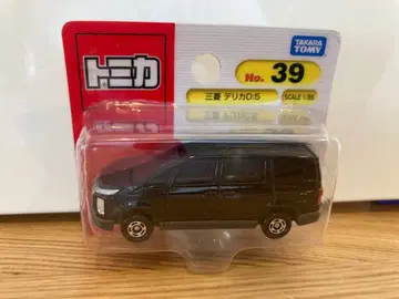 토미카 No.39 미쓰비시 델리카 D:5 블랙