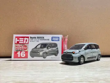 토미카 도요타 시엔타 1/60 초회 특별 사양