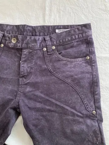 시맨틱 디자인 플레어 팬츠