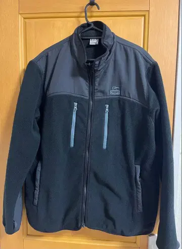 CHUMS 플리스 자켓 L 사이즈 블랙/그레이