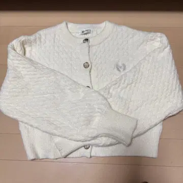 NICE CLAUP 가디건