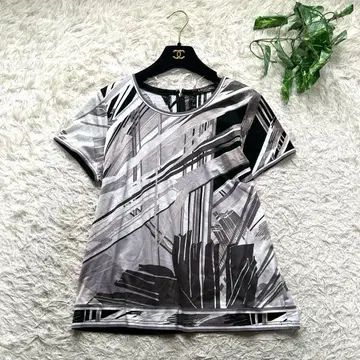 최근 모델 레오나르 티셔츠 트림 블랙 빅 사이즈 42