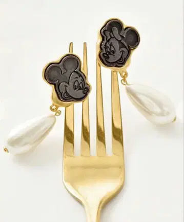 Q-pot 미키 & 미니 멜티 초콜릿 귀찌