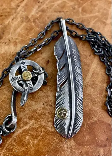 고로즈 올드 이글 메탈 부착 특대형 페더 세로 각 체인 세트