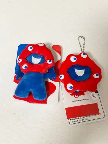 EXPO2025 오사카 만박 미야쿠미야쿠 인형 배지와 페이스 키체인 세트