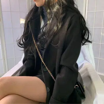 블랙 오버 사이즈 울 코트