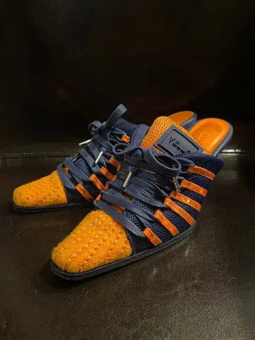 YELLO 스니커즈 뮬 S