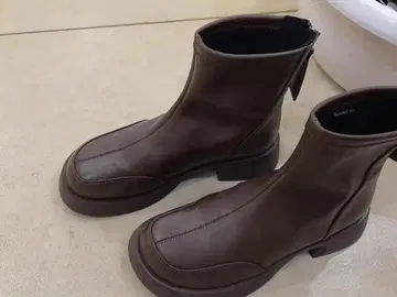 브라운 사이드 고어 부츠 뒷 지퍼