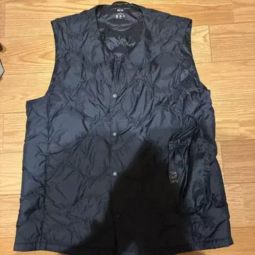 UNIQLO ULTRA LIGHT DOWN 다운 베스트 XL