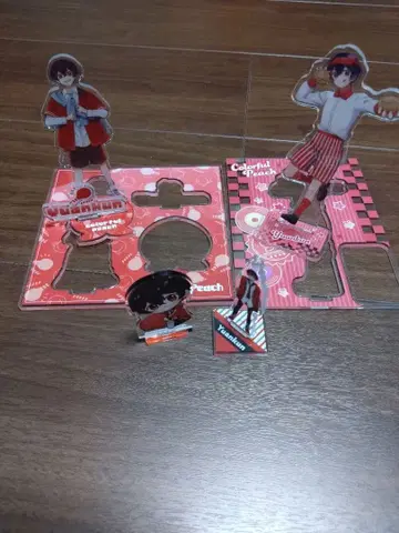 컬러풀 피치 유안군 아크릴 스탠드