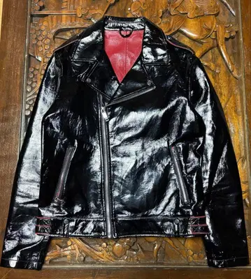 ZARA 에나멜 싱글 라이더 자켓 인조 가죽 블랙