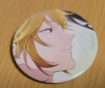 오버레크 over requiemz 클로드 캔 배지