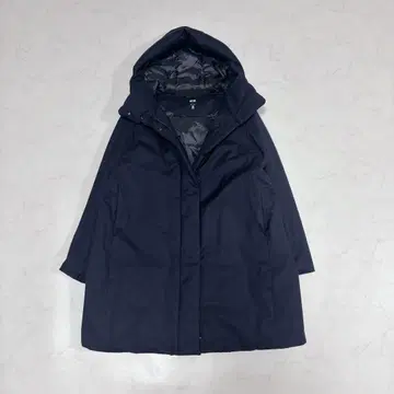 미사용급 유니클로 하이브리드 다운 코트 네이비 L 사이즈 넉넉하게