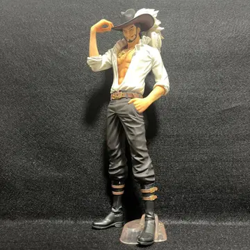 원피스 제일복권 ~칠무해~ B상 미호크 피규어