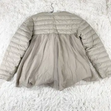 이시카와-라보 히토미 백 튤 다운 자켓