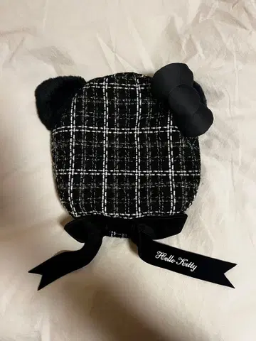 헬로키티 베레모 유니버셜 USJ 블랙 트위드