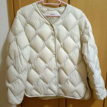 UNIQLO 울트라 라이트 다운 다운 자켓 S 화이트