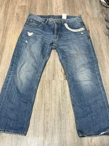 로우웨스트 레이스 데미지 진