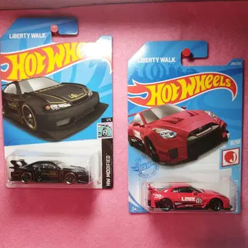 핫휠 LB SILVIA S15 GT-R R35 총 2대