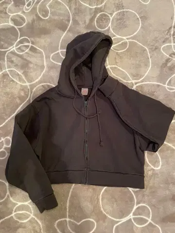 Healthknit 숏 기장 후드티