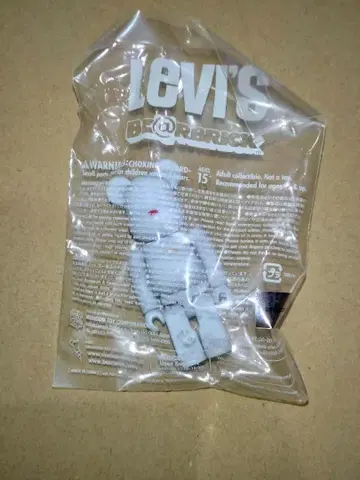 베어브릭 리바이스 Levi's WASH DENIM