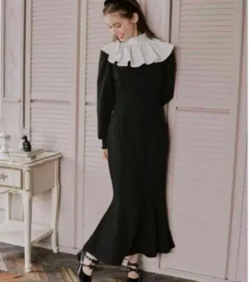 트리트유어셀프 맨투맨 머메이드 원피스