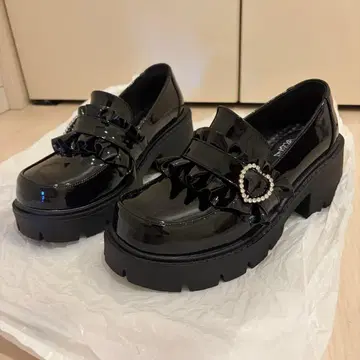 양산형 지뢰계 에나멜 로우힐 신발 귀여운 블랙 신발 38 24