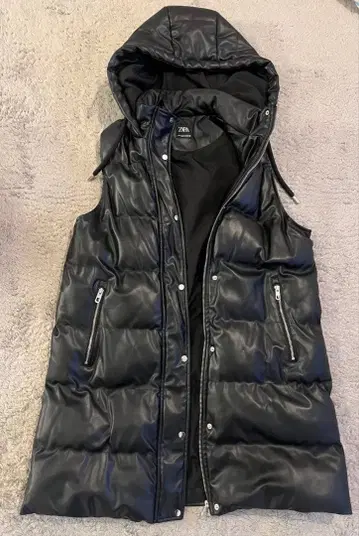 ZARA 자라 새상품급 다운 베스트 롱 프리 사이즈