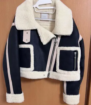 juemi 무스탕 자켓