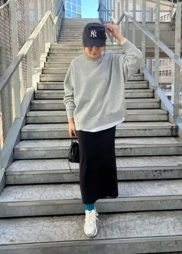 심플 맨투맨 풀오버