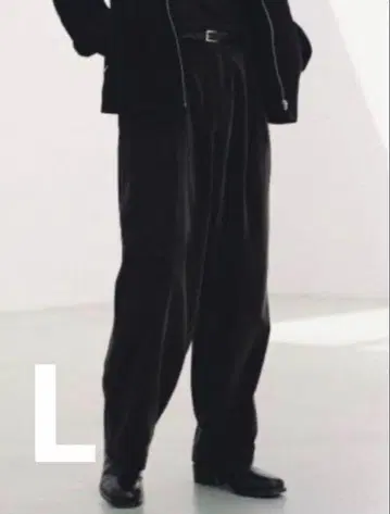 LIDNM 코듀로이 팬츠