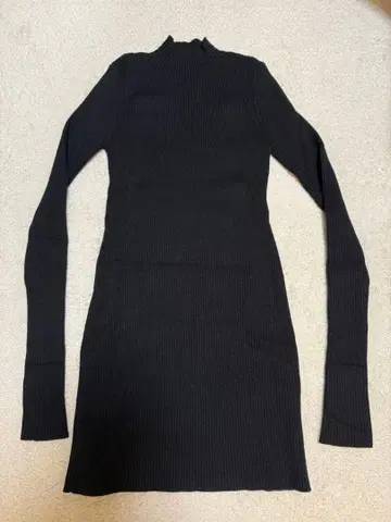 SLY 블랙 리브 니트 원피스