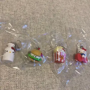 헬로키티 메지루시 액세서리 4개 세트