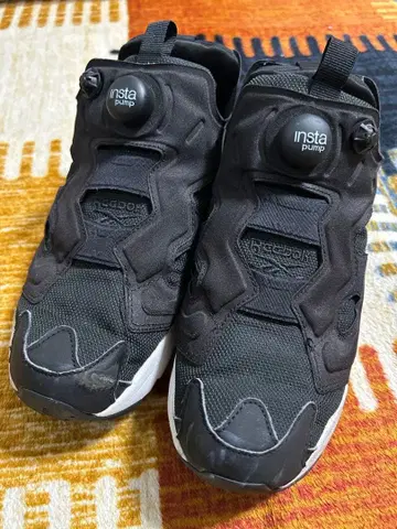 리복 인스타 펌프 퓨리 남성용 스니커즈 25cm