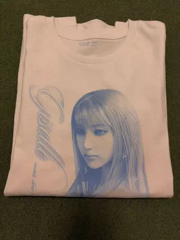 aespa 지젤 티셔츠